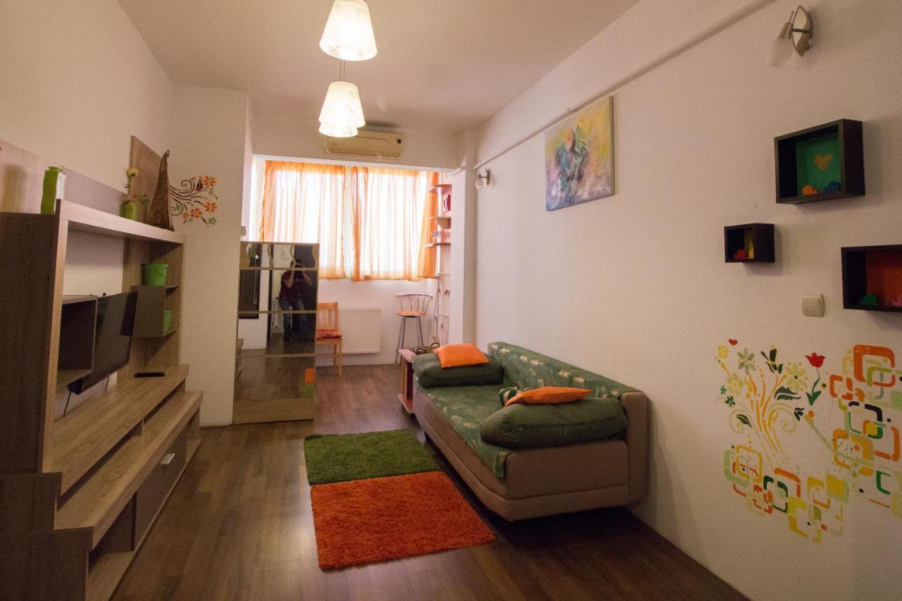 Intim Studio Flat Арад Экстерьер фото